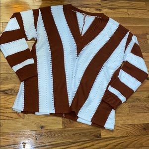 ❄️NWOT Sweater❄️